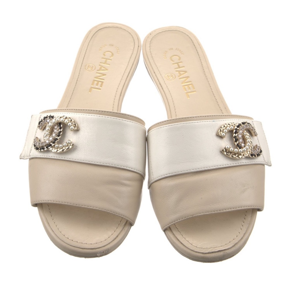 chanel 2023 collection sandals
